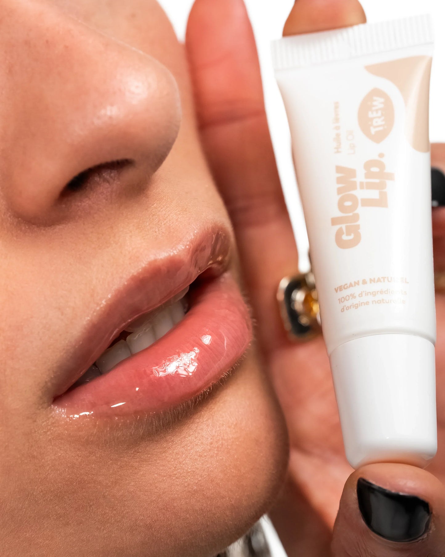 GlowLip Hydrating Lip Oil Mirror Effect : 100% Natural